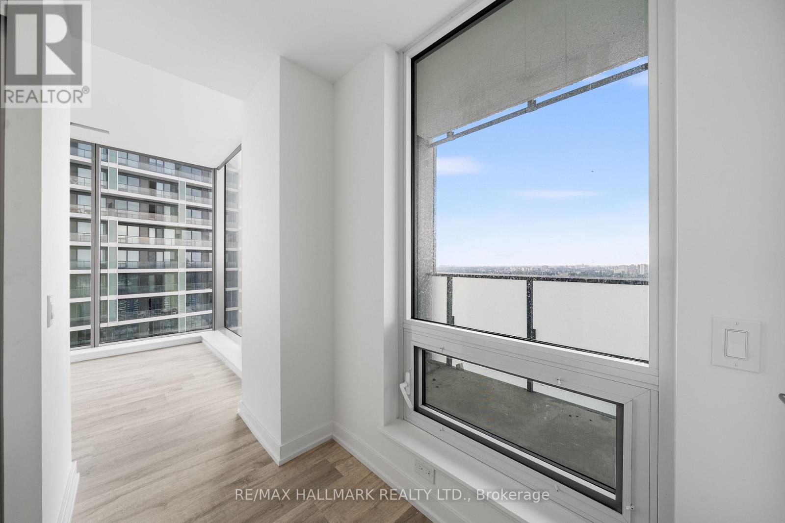 N2708 - 7 Golden Lion Heights, Toronto, Ontario  M2M 0C1 - Photo 10 - C13753730