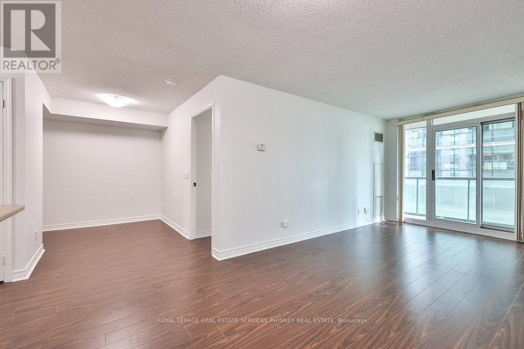 708 - 30 Grand Trunk Crescent, Toronto, Ontario  M5J 3A4 - Photo 12 - C13753786