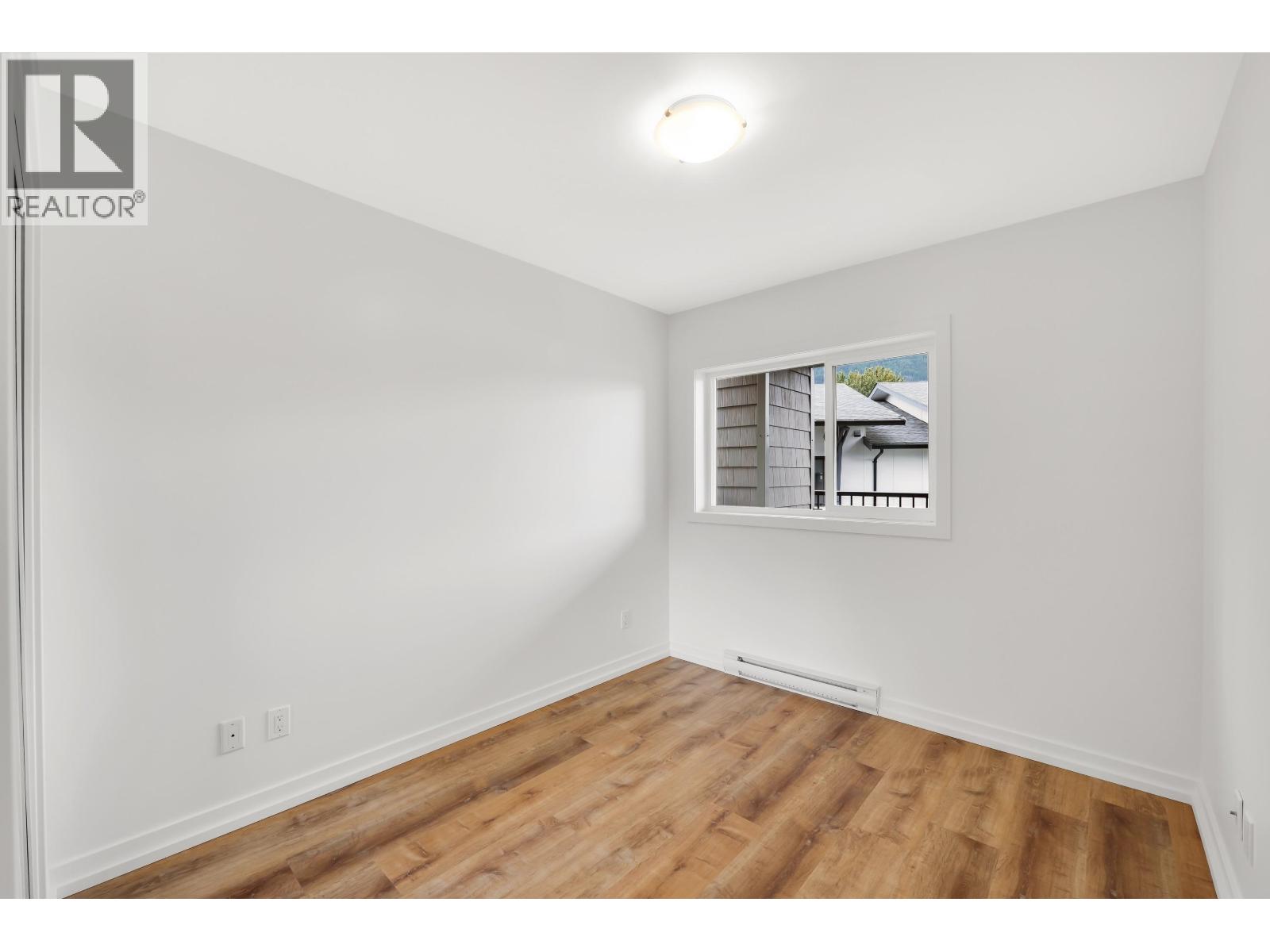 305 1212 Main Street, Squamish, British Columbia  V8B 0S1 - Photo 11 - R3162083