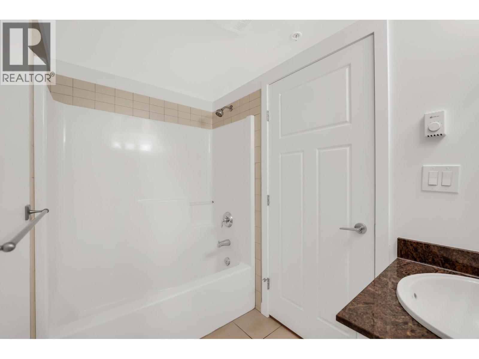 305 1212 Main Street, Squamish, British Columbia  V8B 0S1 - Photo 14 - R3162083