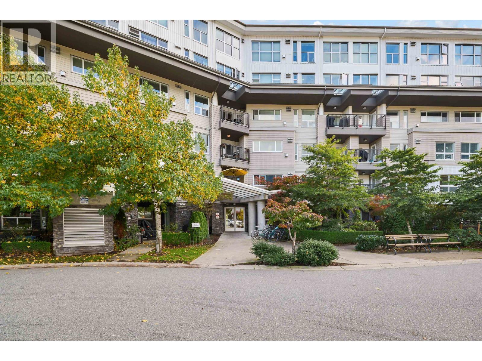 305 1212 Main Street, Squamish, British Columbia  V8B 0S1 - Photo 2 - R3162083