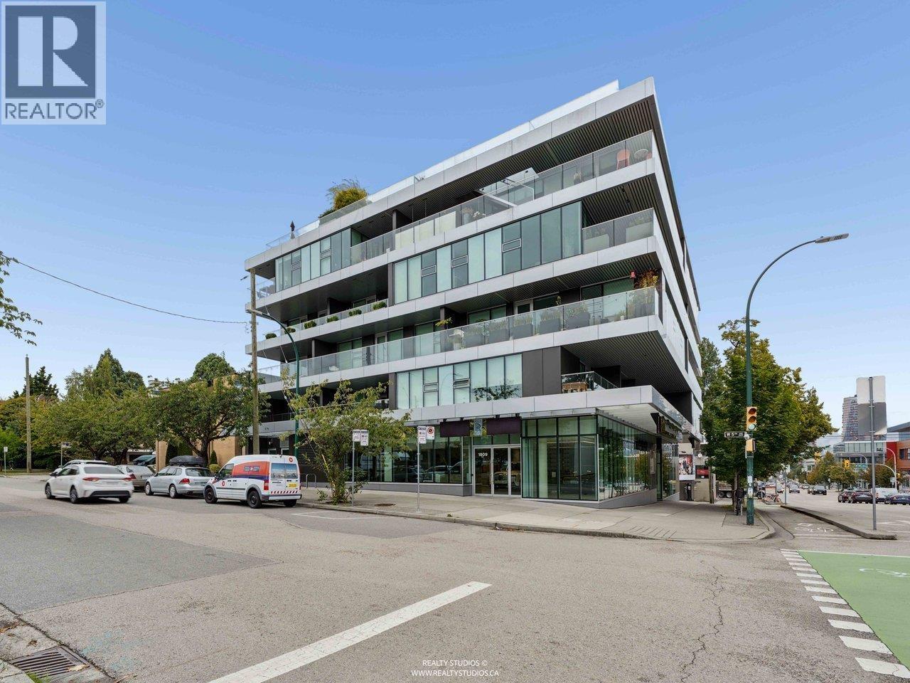 304 1819 W 5TH AVENUE, vancouver, British Columbia