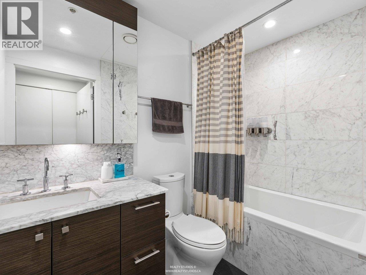 304 1819 W 5th Avenue, Vancouver, British Columbia  V6J 1P5 - Photo 16 - R3162087