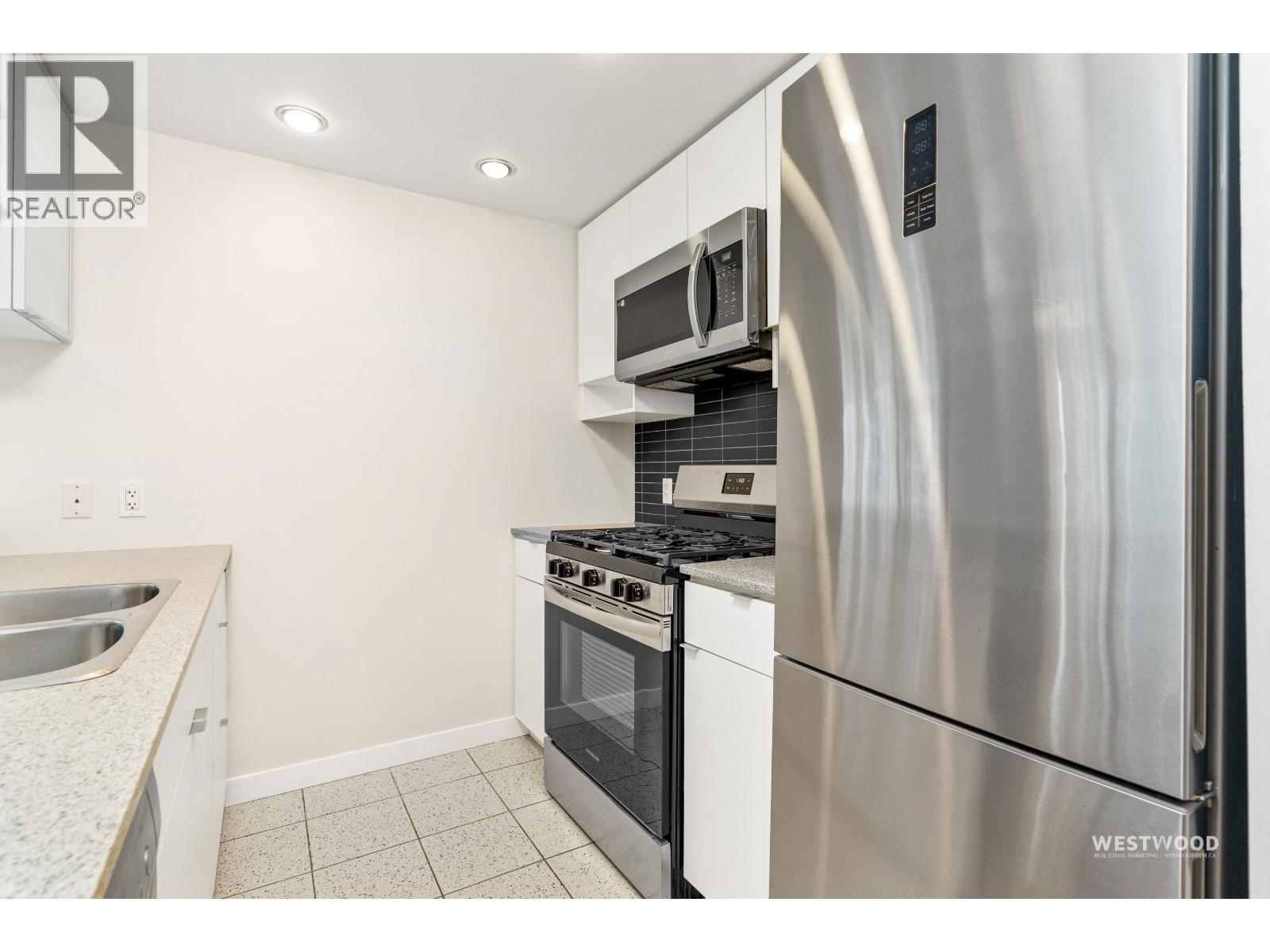 808 939 Expo Boulevard, Vancouver, British Columbia  V6Z 3G7 - Photo 14 - R3162090