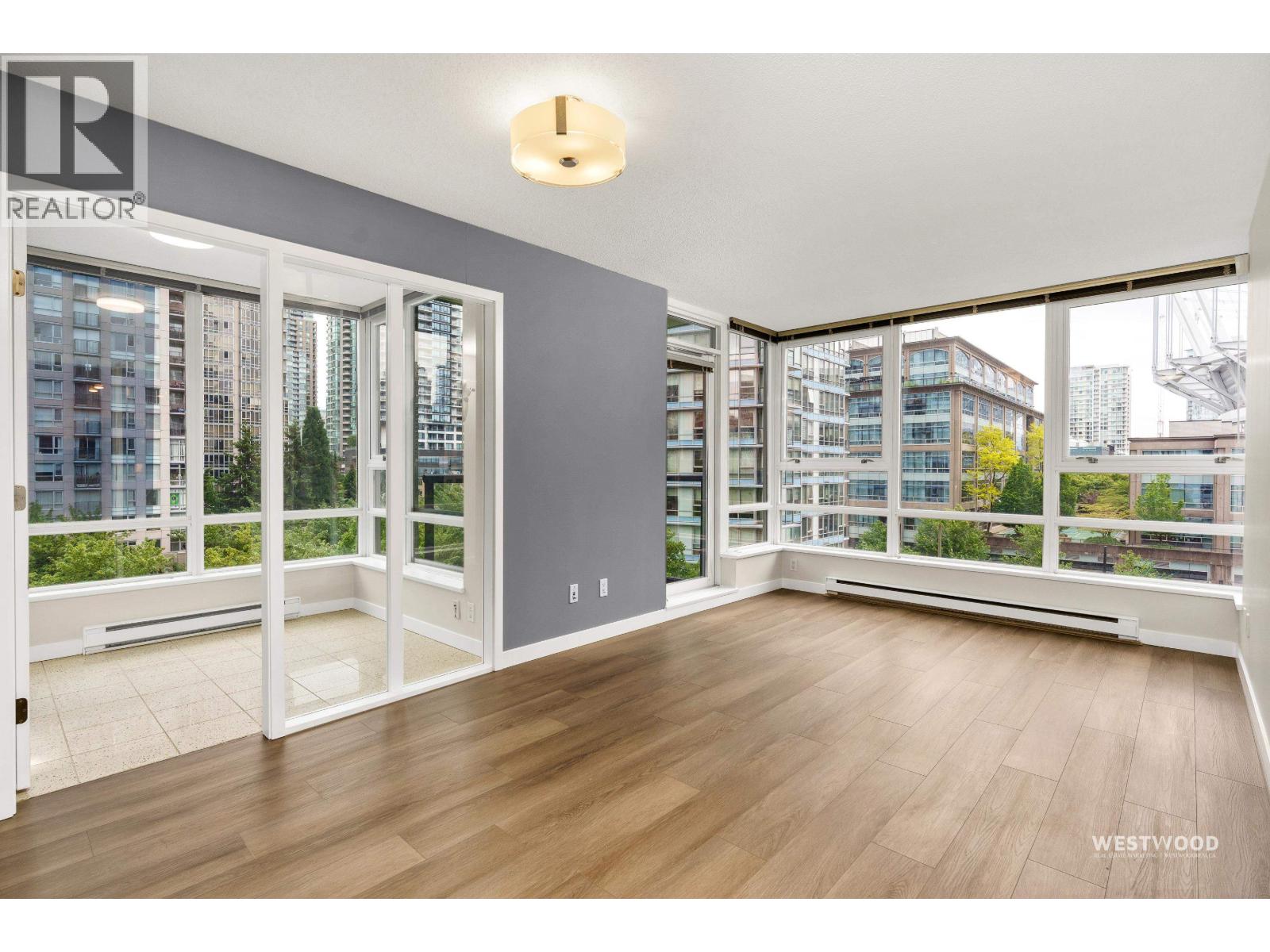808 939 Expo Boulevard, Vancouver, British Columbia  V6Z 3G7 - Photo 4 - R3162090