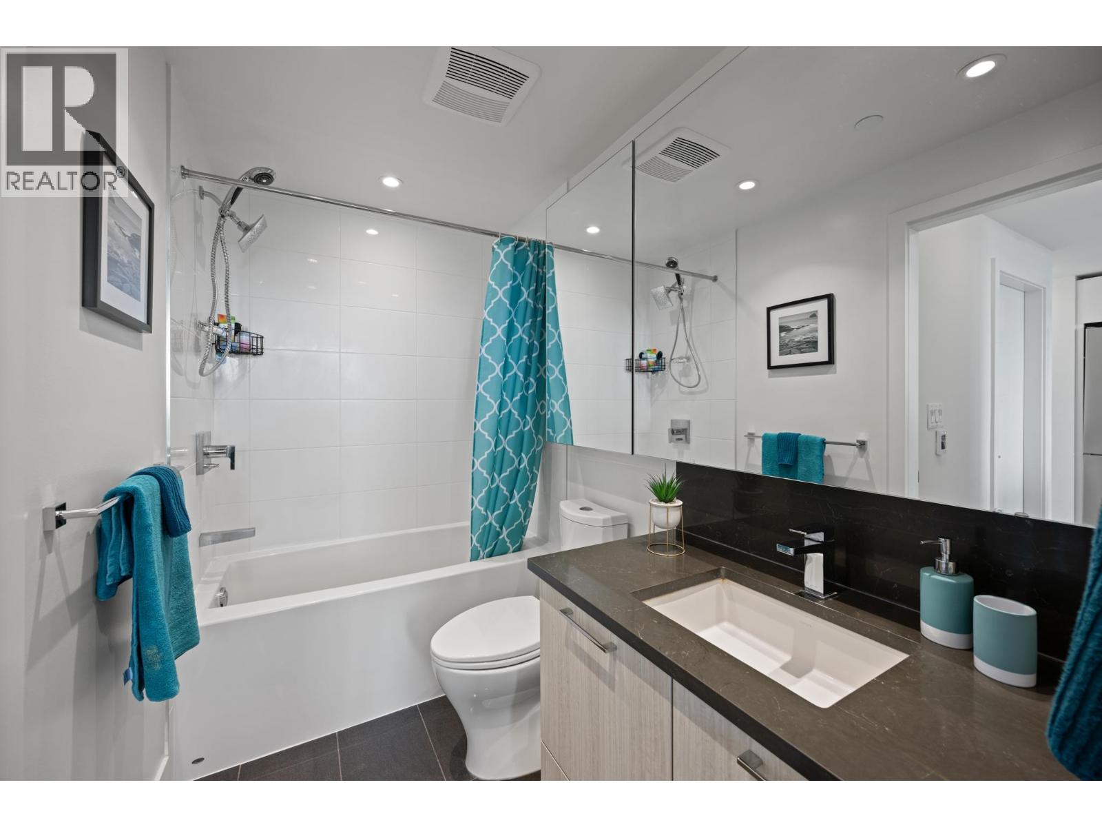 1306 3581 E Kent Avenue North Avenue, Vancouver, British Columbia  V5S 0H6 - Photo 15 - R3162097