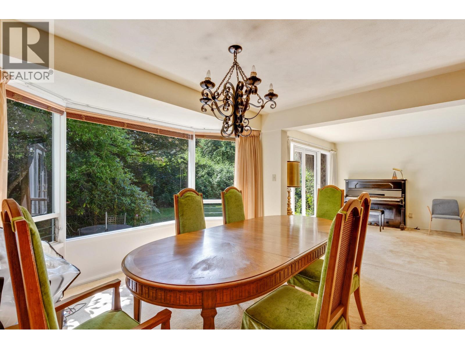 1671 Haverhill Place, North Vancouver, British Columbia  V7J 1T5 - Photo 8 - R3162094