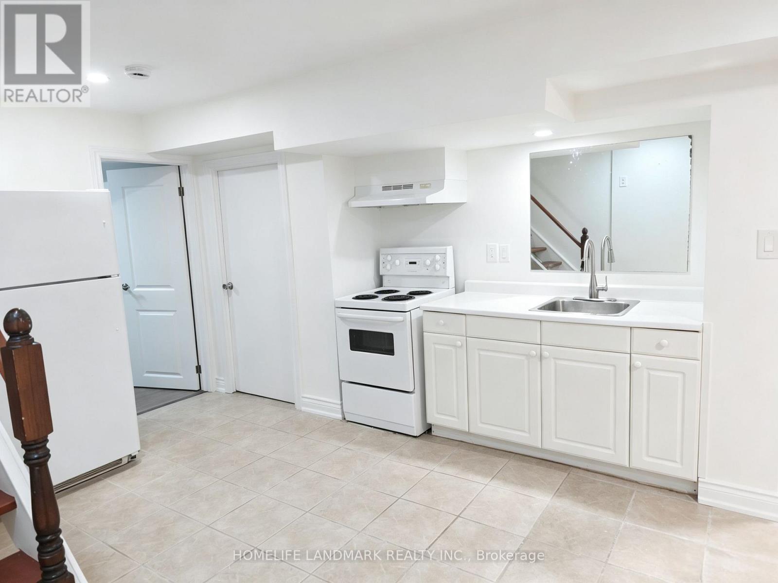 215 Bob O' Link Avenue, Vaughan, Ontario  L4L 1H1 - Photo 26 - N13753534