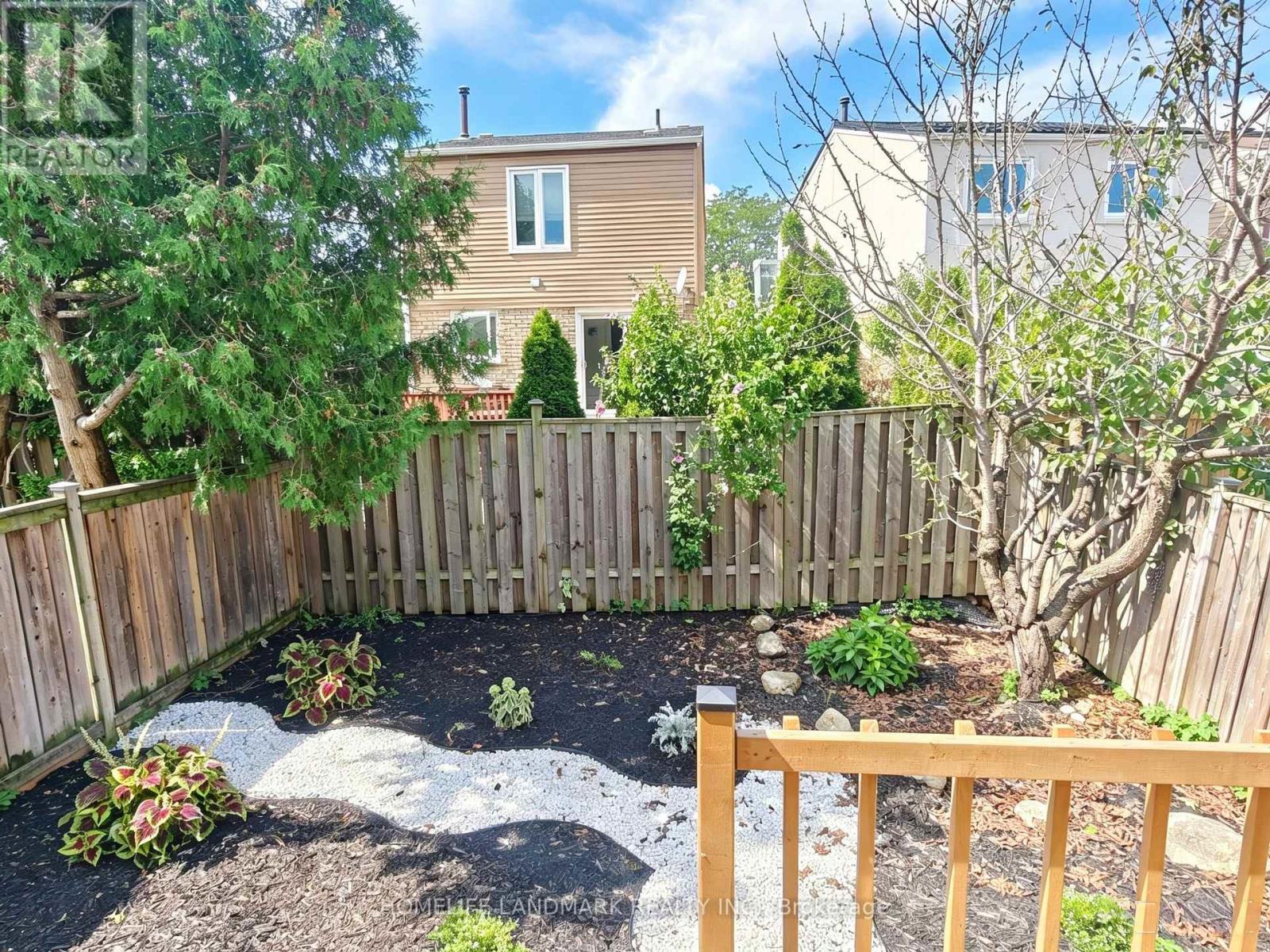 215 Bob O' Link Avenue, Vaughan, Ontario  L4L 1H1 - Photo 36 - N13753534