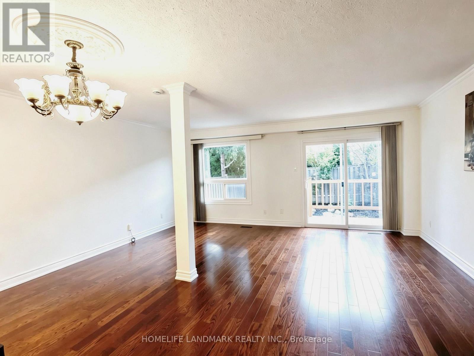 215 Bob O' Link Avenue, Vaughan, Ontario  L4L 1H1 - Photo 9 - N13753534