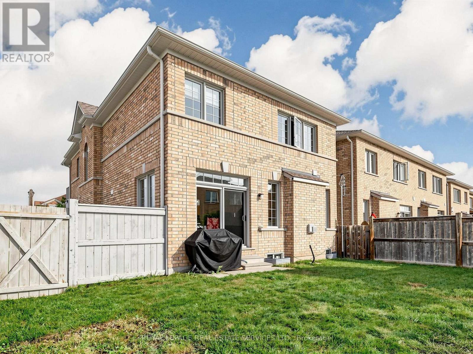 122 Juglans Crescent, Whitchurch-Stouffville, Ontario L4A 1S5 - Photo 29 - N13753548