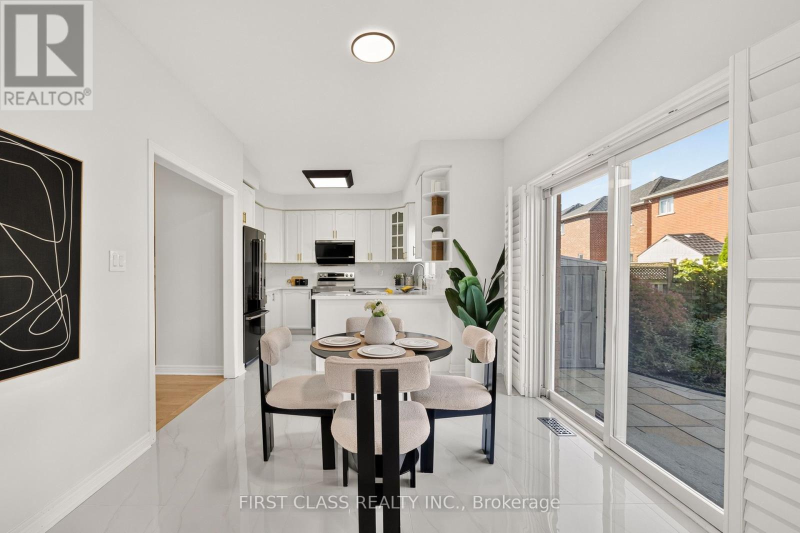 44 Pamgrey Road, Markham, Ontario  L6E 0B2 - Photo 6 - N13753550