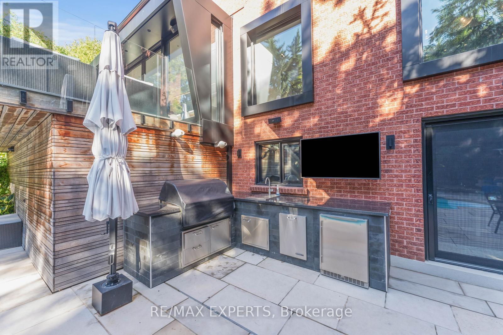 71 Dorengate Drive, Vaughan, Ontario  L4L 1M6 - Photo 37 - N13753556