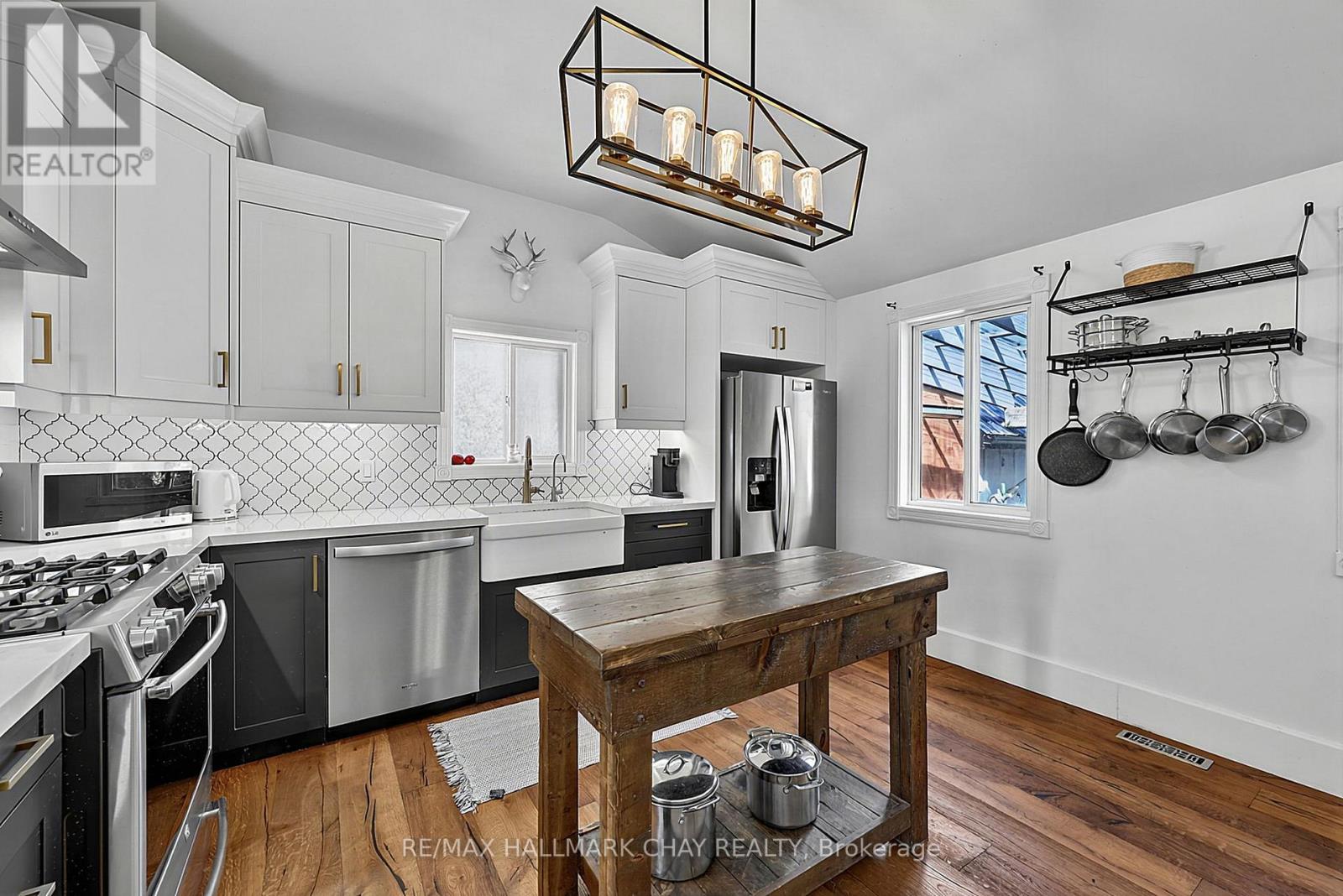 8128 Main Street, Adjala-Tosorontio (Everett), Ontario  L0M 1J0 - Photo 10 - N13753802
