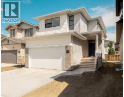 714 Violet Place W, Lethbridge, Alberta