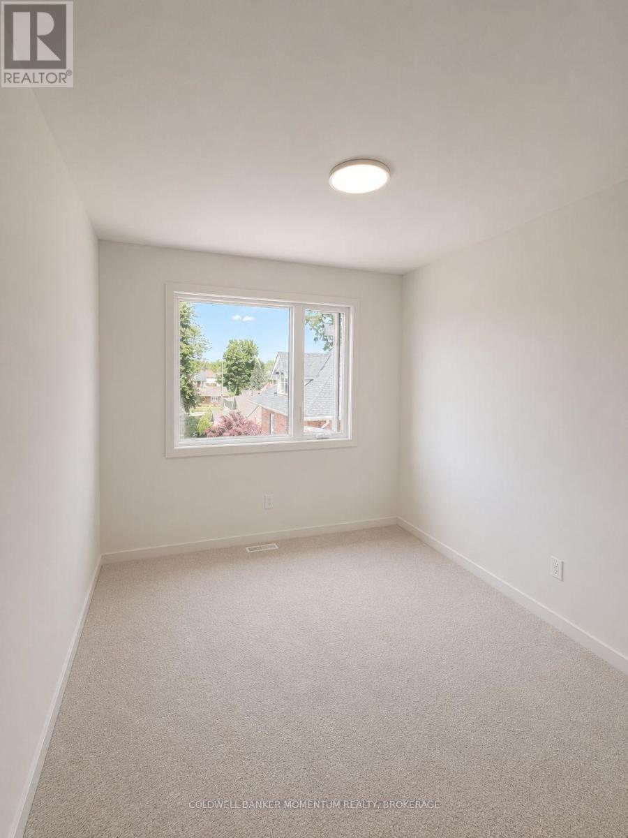 1 - 74 Dorothy Street, Welland, Ontario  L3B 3V9 - Photo 3 - X13466696