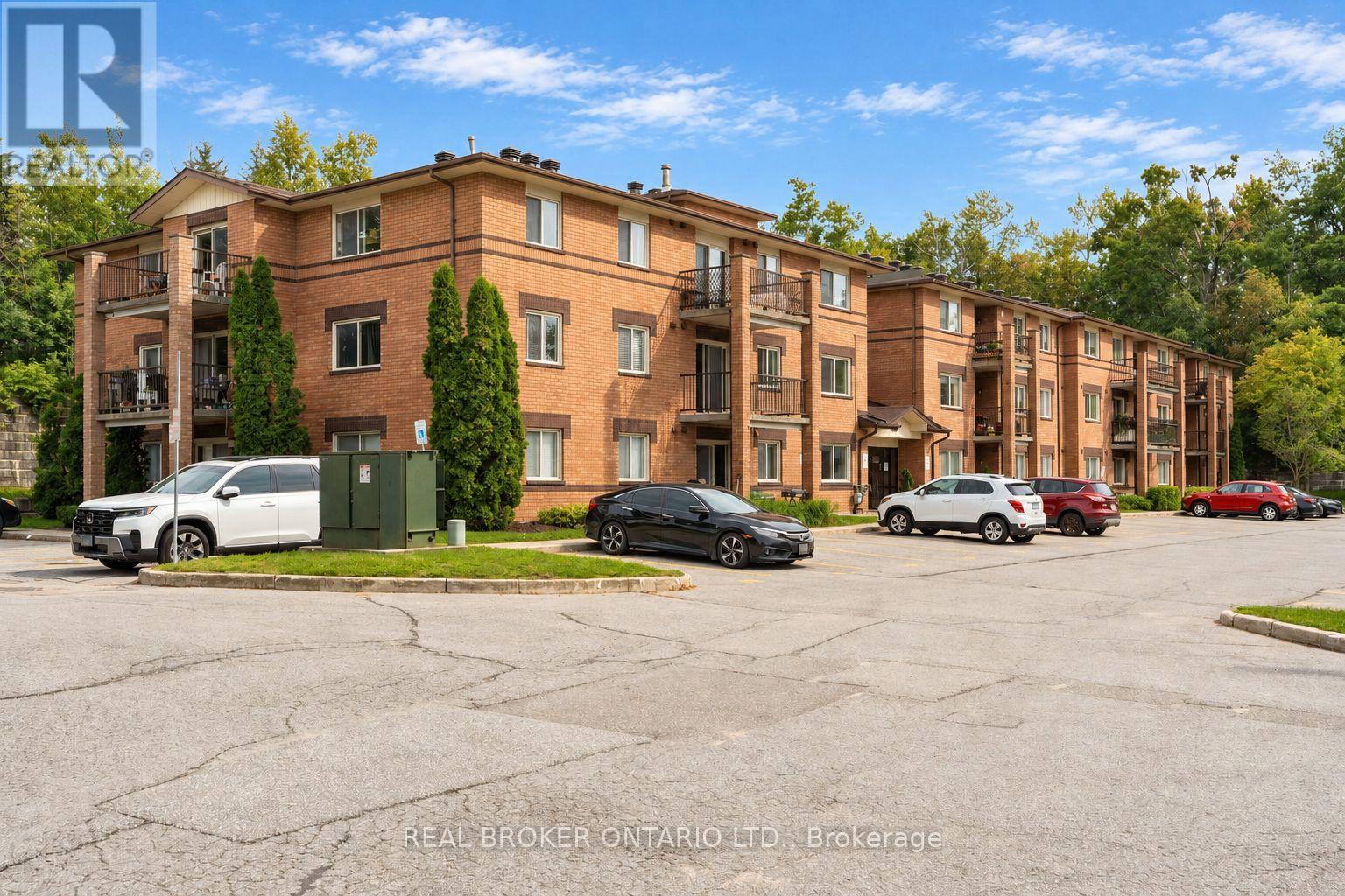 206 - 25 MEADOW LANE, Barrie, Ontario