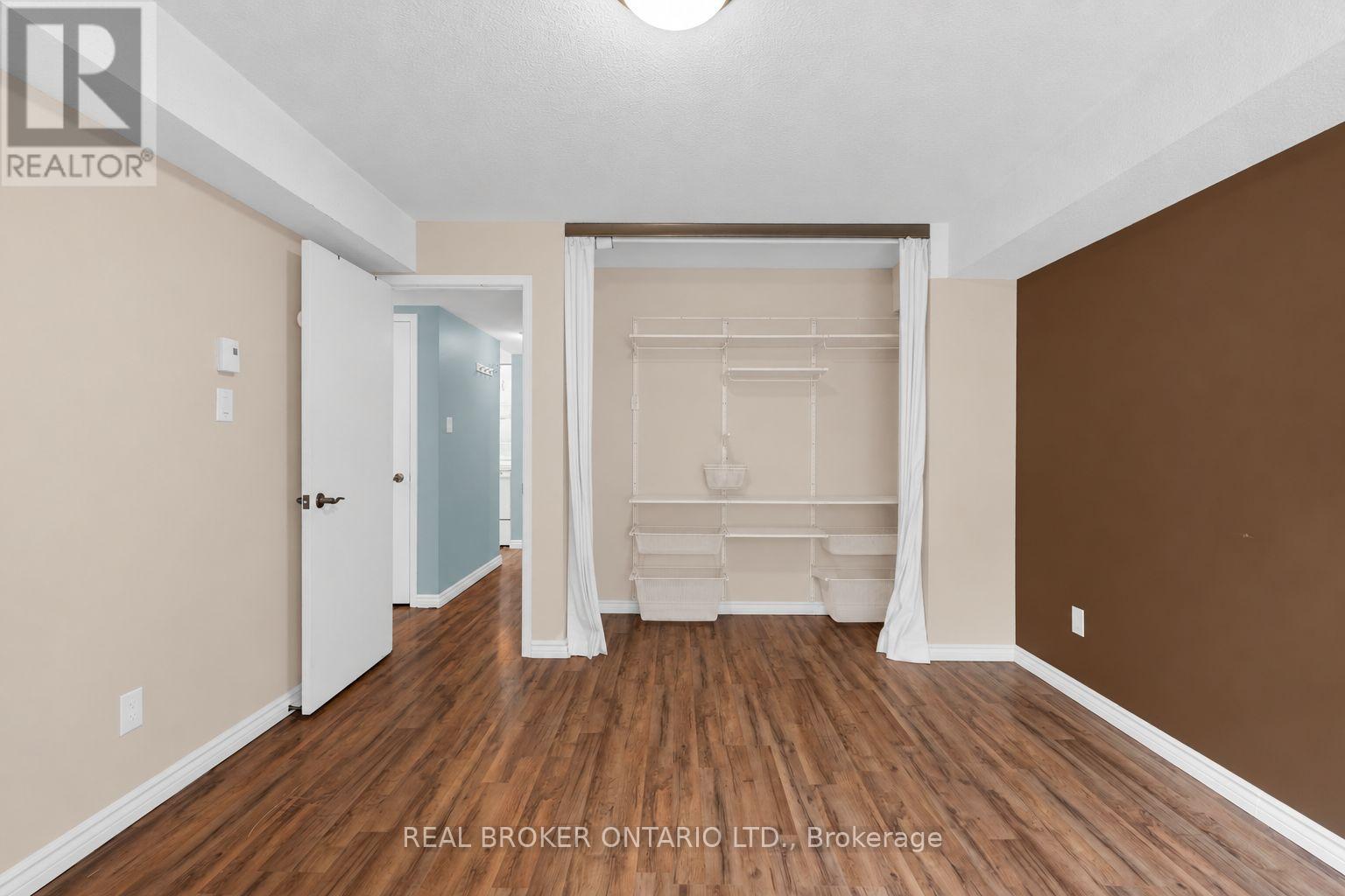 206 - 25 Meadow Lane, Barrie, Ontario  L4N 7K2 - Photo 12 - S13753590