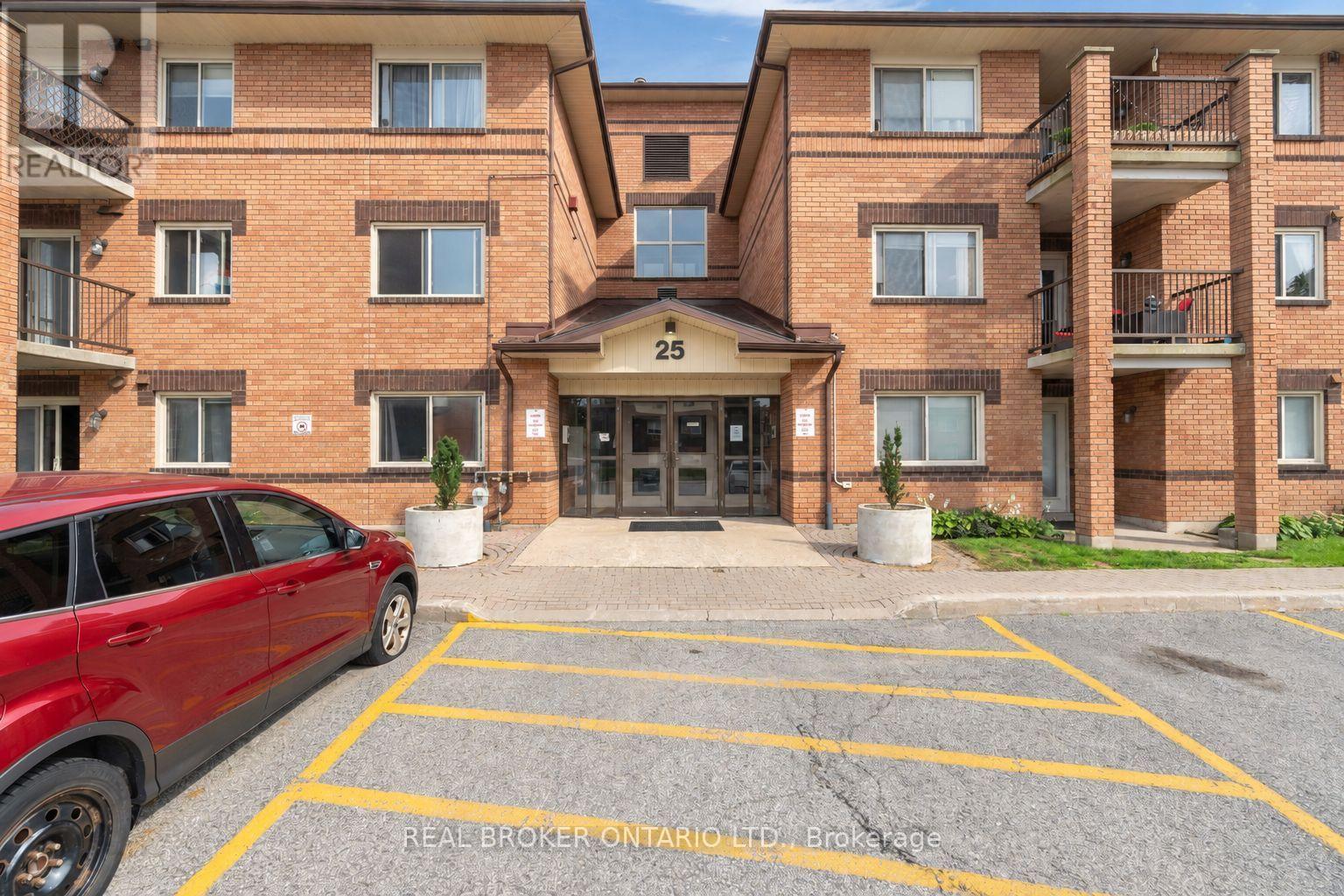 206 - 25 Meadow Lane, Barrie, Ontario  L4N 7K2 - Photo 2 - S13753590