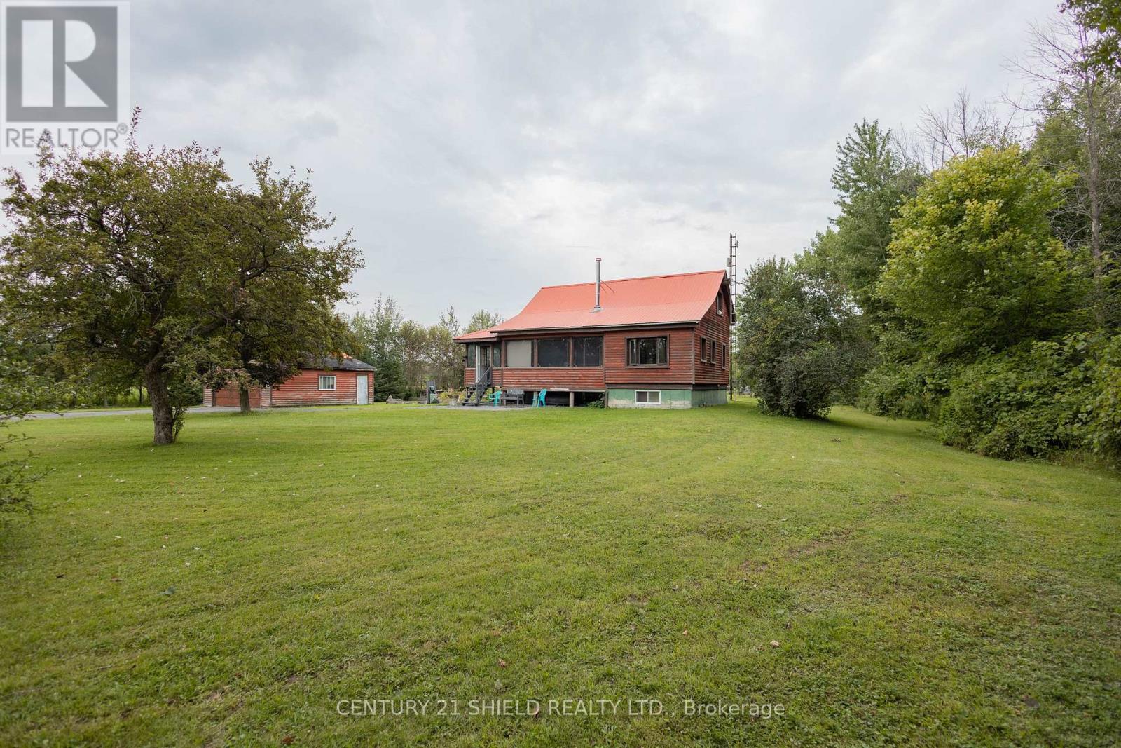 6224 Kraft Road, South Glengarry, Ontario  K0C 2E0 - Photo 3 - X13753576