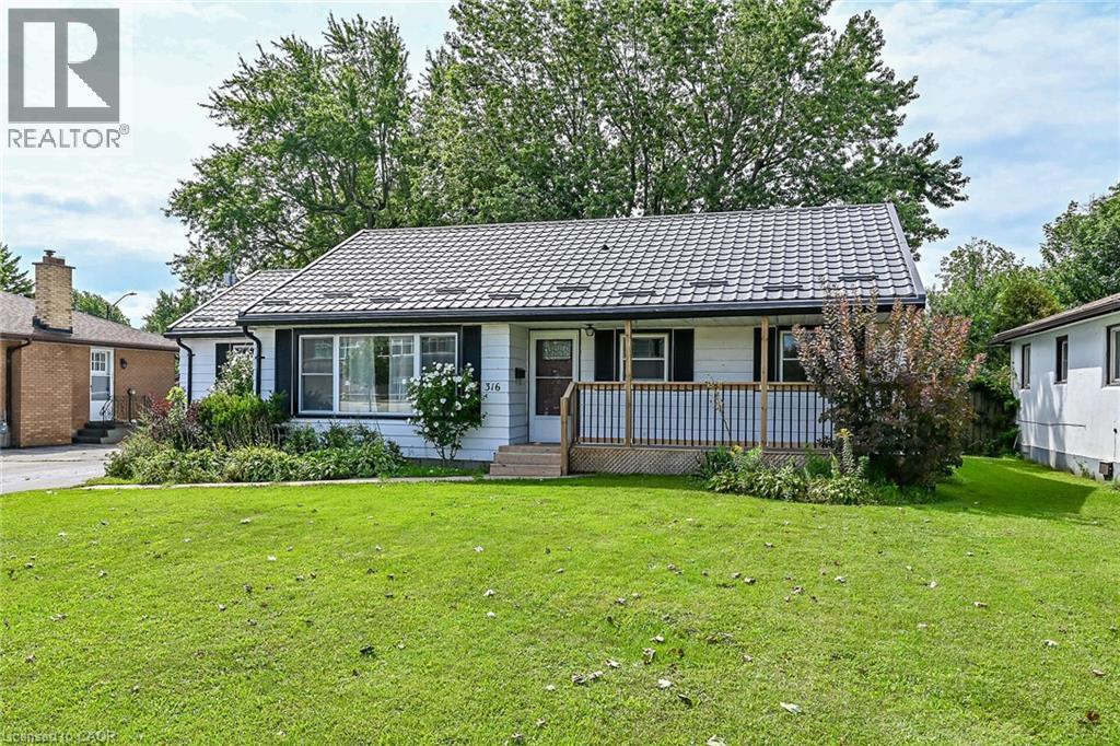 316 Fairview Avenue W, Dunnville, Ontario  N1A 1M3 - Photo 2 - 40861178