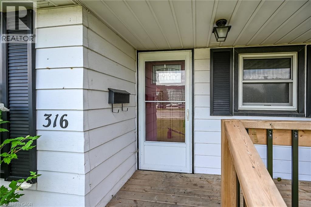 316 Fairview Avenue W, Dunnville, Ontario  N1A 1M3 - Photo 5 - 40861178