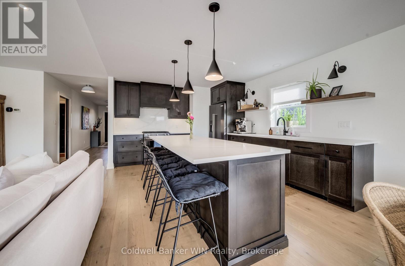 420 Wellington Street E, Wellington North, Ontario  N0G 2L4 - Photo 15 - X13753616