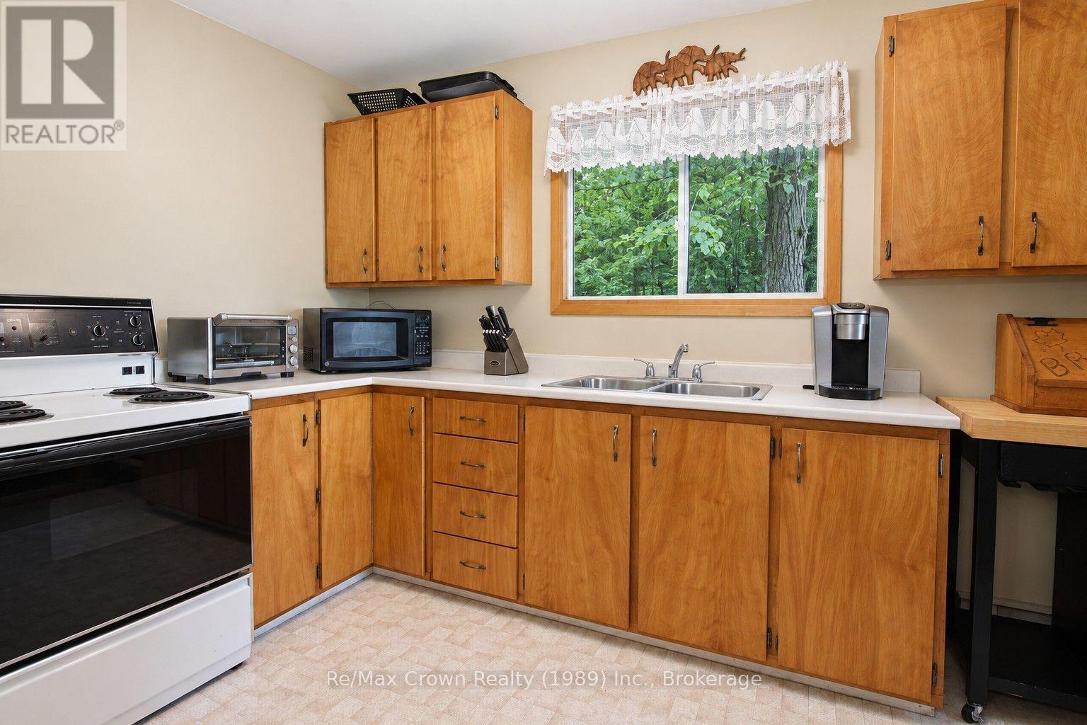 278a Porters Landing Road, Parry Sound Remote Area, Ontario  P0H 2R0 - Photo 11 - X13753782