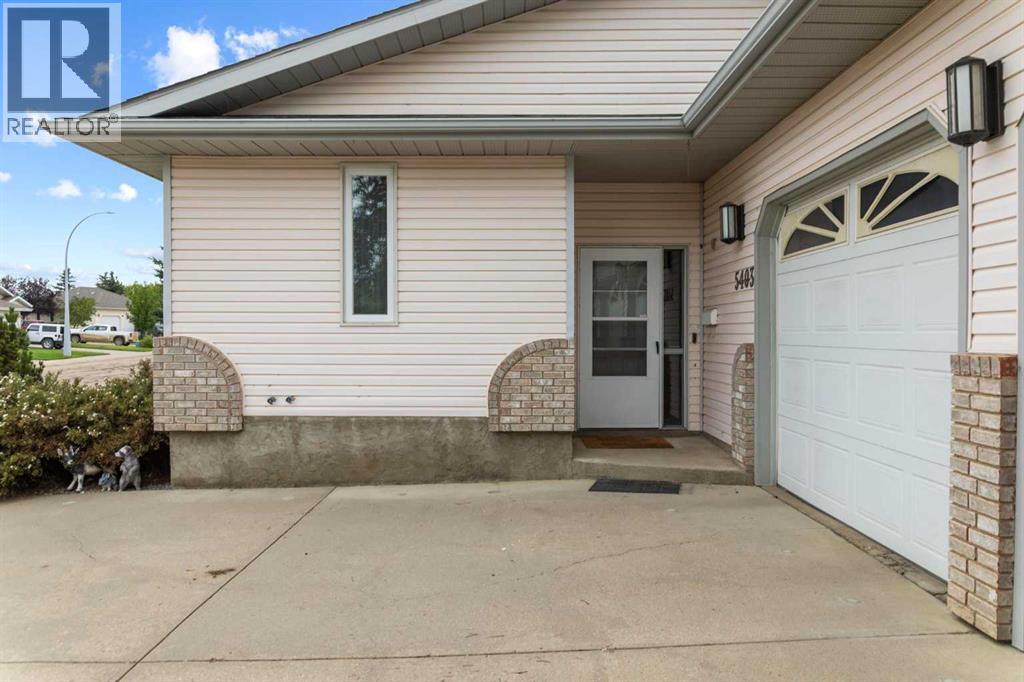 5403 64 Street, Camrose, Alberta  T4V 4L7 - Photo 3 - A2342465