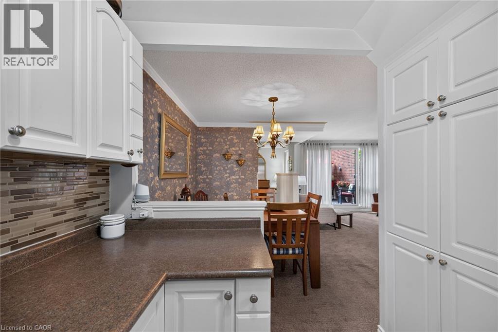 36 Hayhurst Road Unit# 109, Brantford, Ontario  N3R 6Y9 - Photo 11 - 40845713