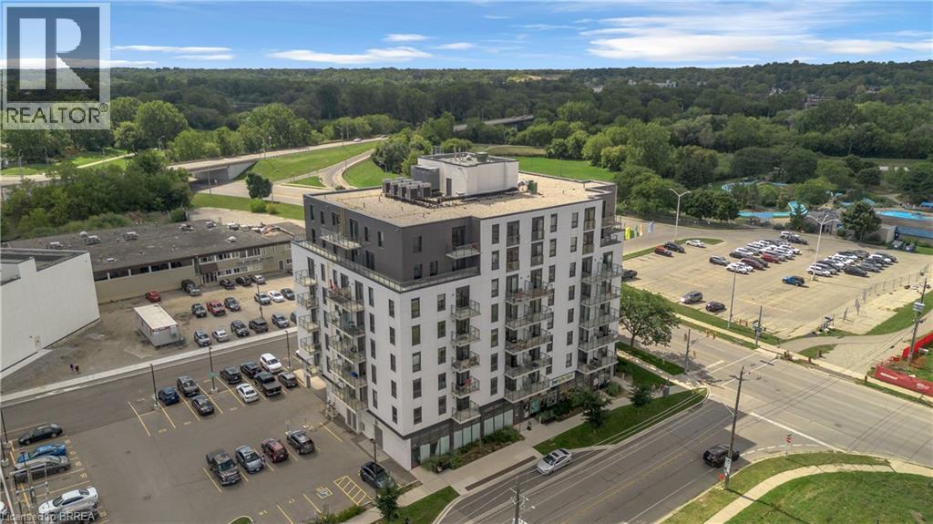 7 ERIE Avenue Unit# 304, Brantford, Ontario