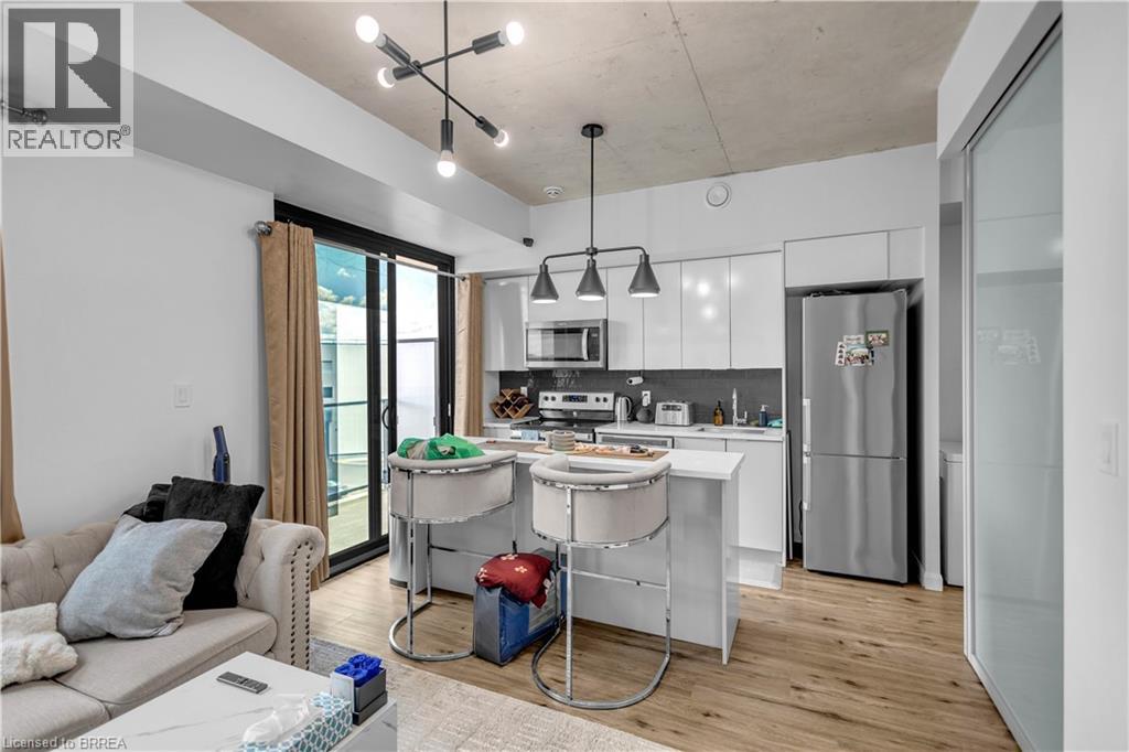 7 Erie Avenue Unit# 304, Brantford, Ontario  N3S 0K5 - Photo 7 - 40860835