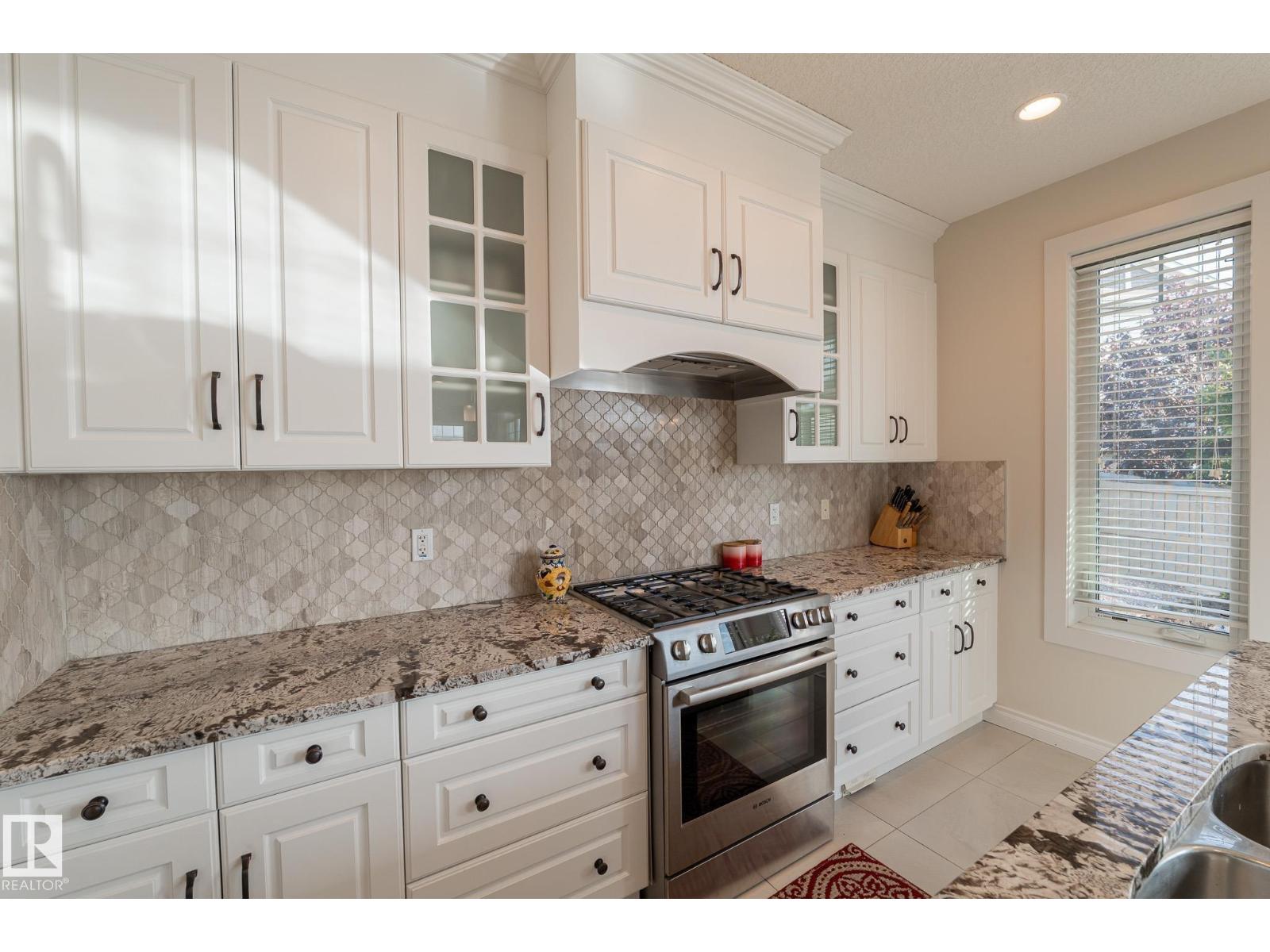 914 Crystallina Nera Wy NW, Edmonton, Alberta  T5Z 0L1 - Photo 5 - E4506980