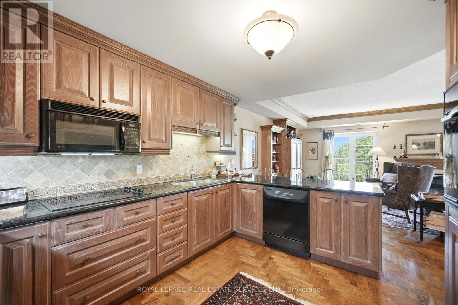 Ph403 - 30 Anglesey Boulevard, Toronto, Ontario  M9A 3B5 - Photo 20 - W13753530
