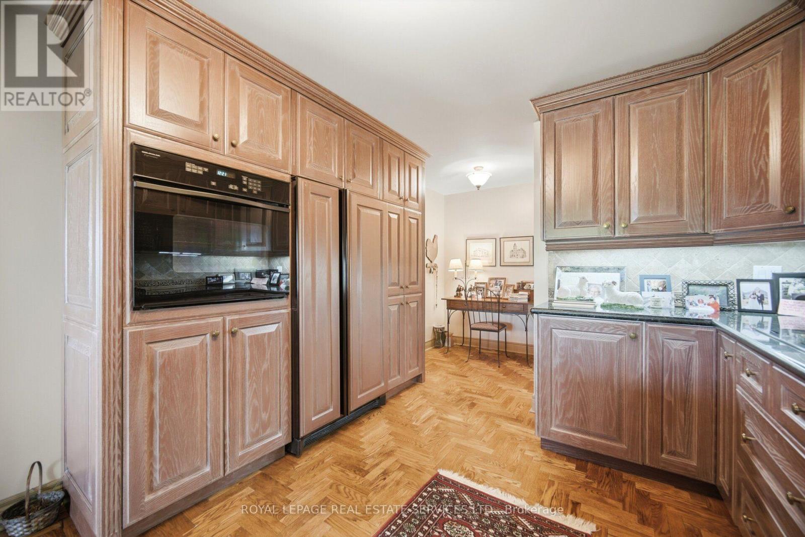 Ph403 - 30 Anglesey Boulevard, Toronto, Ontario  M9A 3B5 - Photo 22 - W13753530