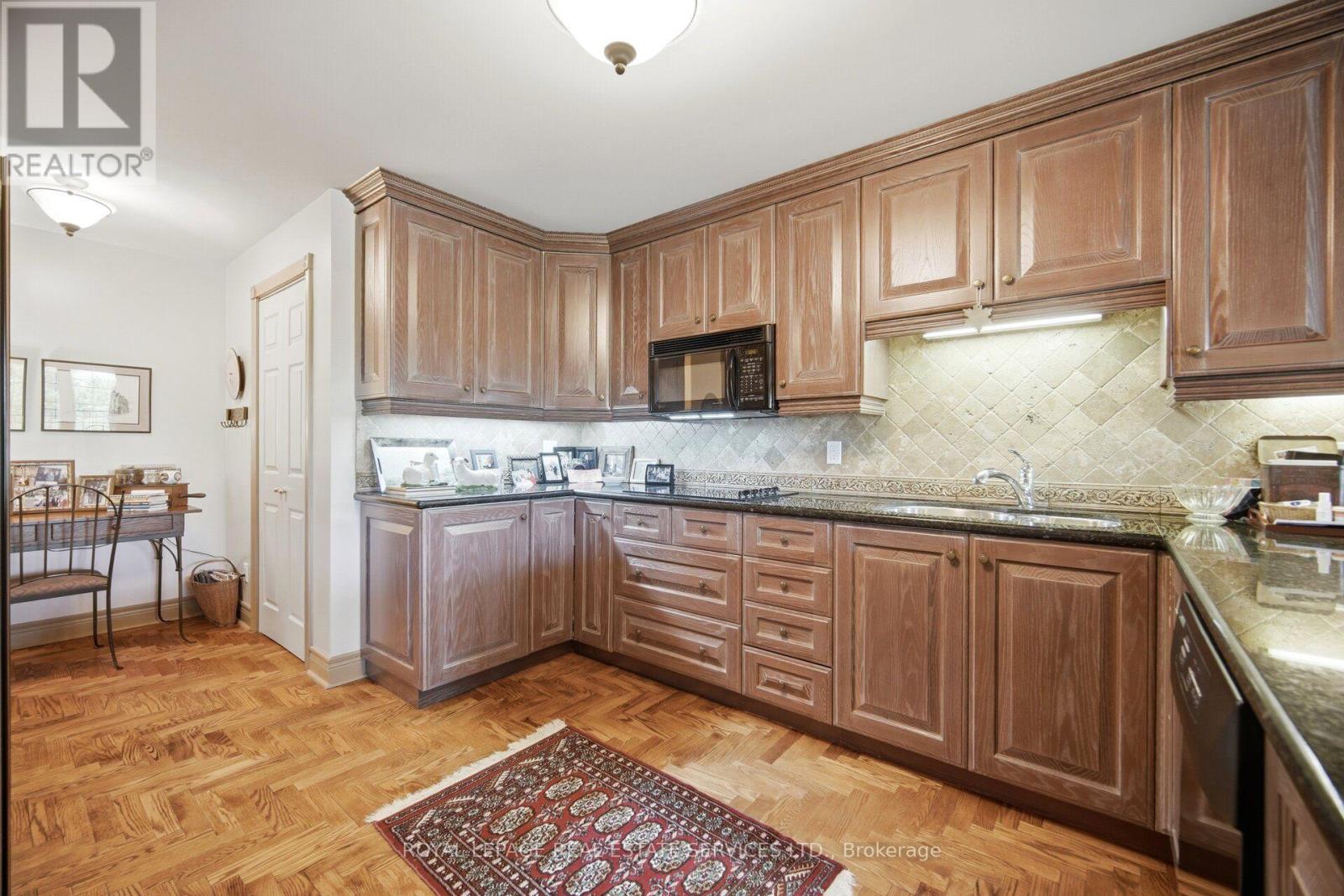 Ph403 - 30 Anglesey Boulevard, Toronto, Ontario  M9A 3B5 - Photo 23 - W13753530