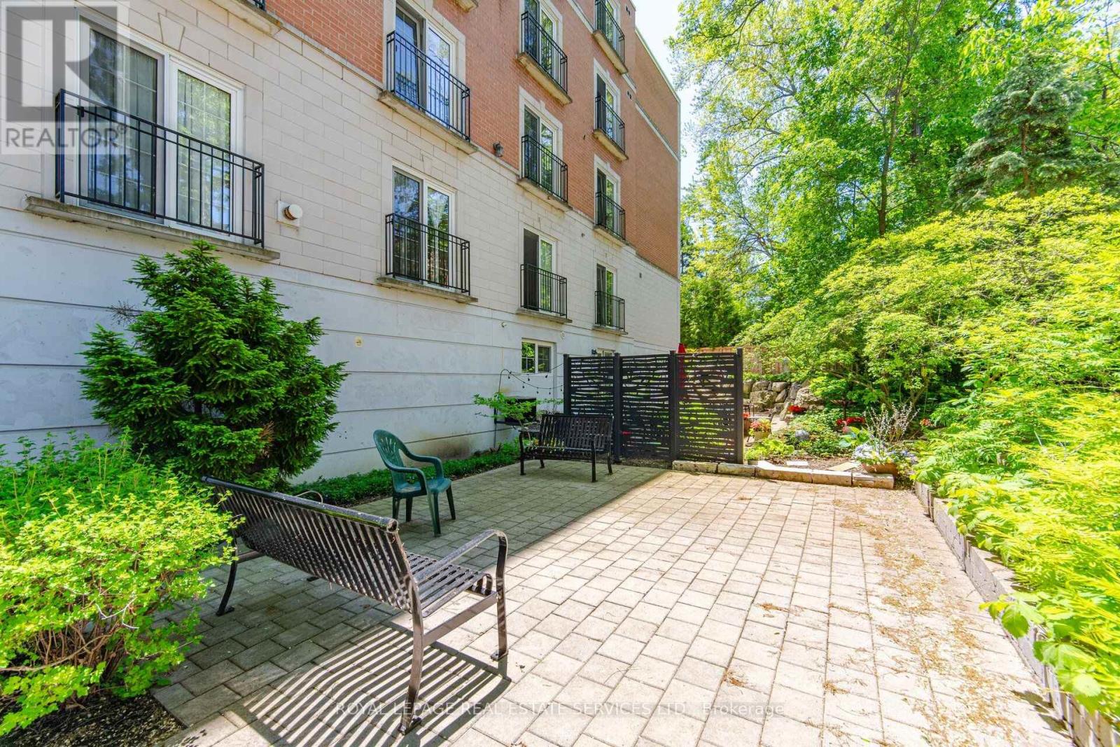 Ph403 - 30 Anglesey Boulevard, Toronto, Ontario  M9A 3B5 - Photo 3 - W13753530