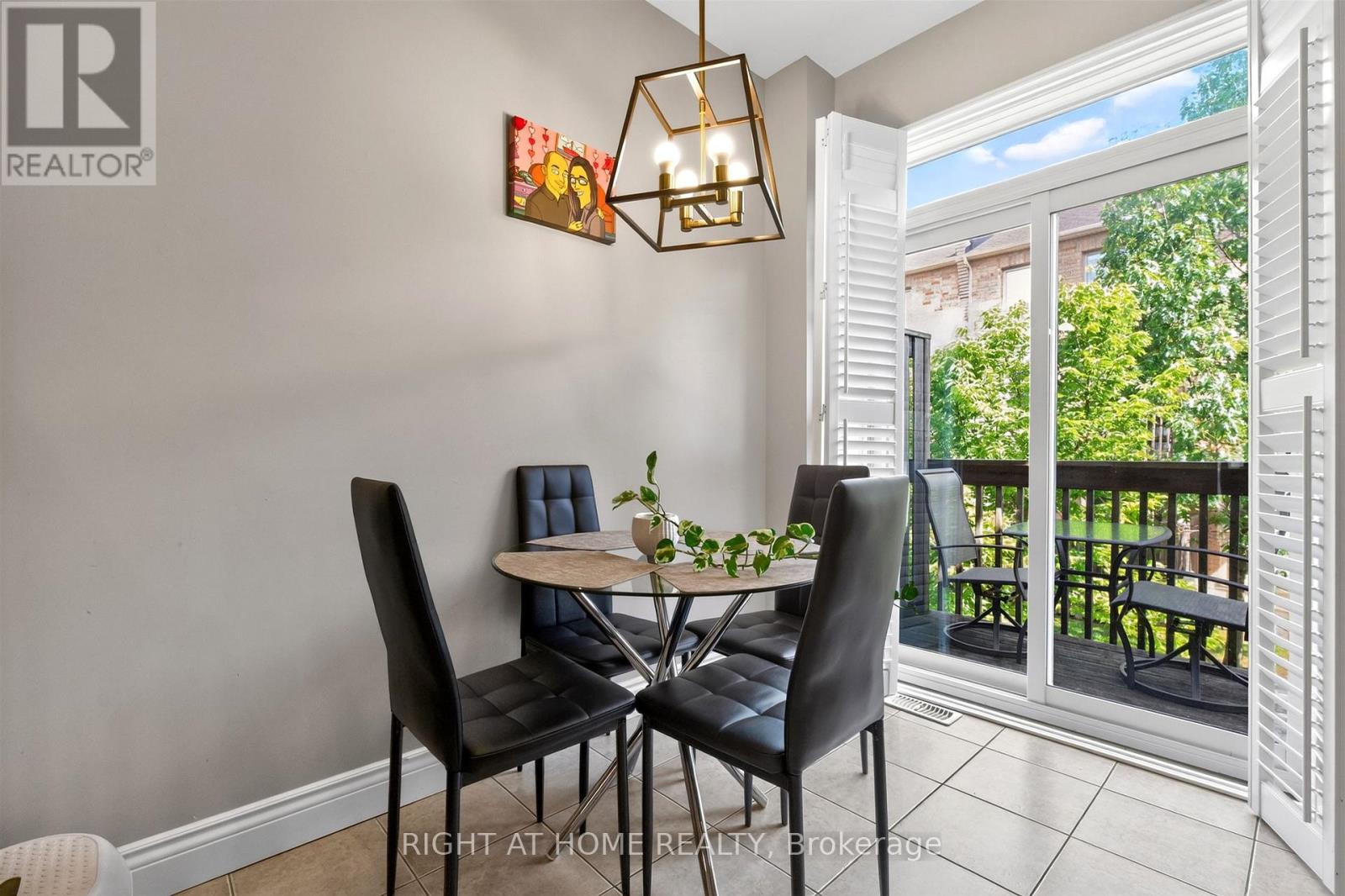 7201 Triumph Lane, Mississauga, Ontario L5N 0C5 - Photo 10 - W13753532