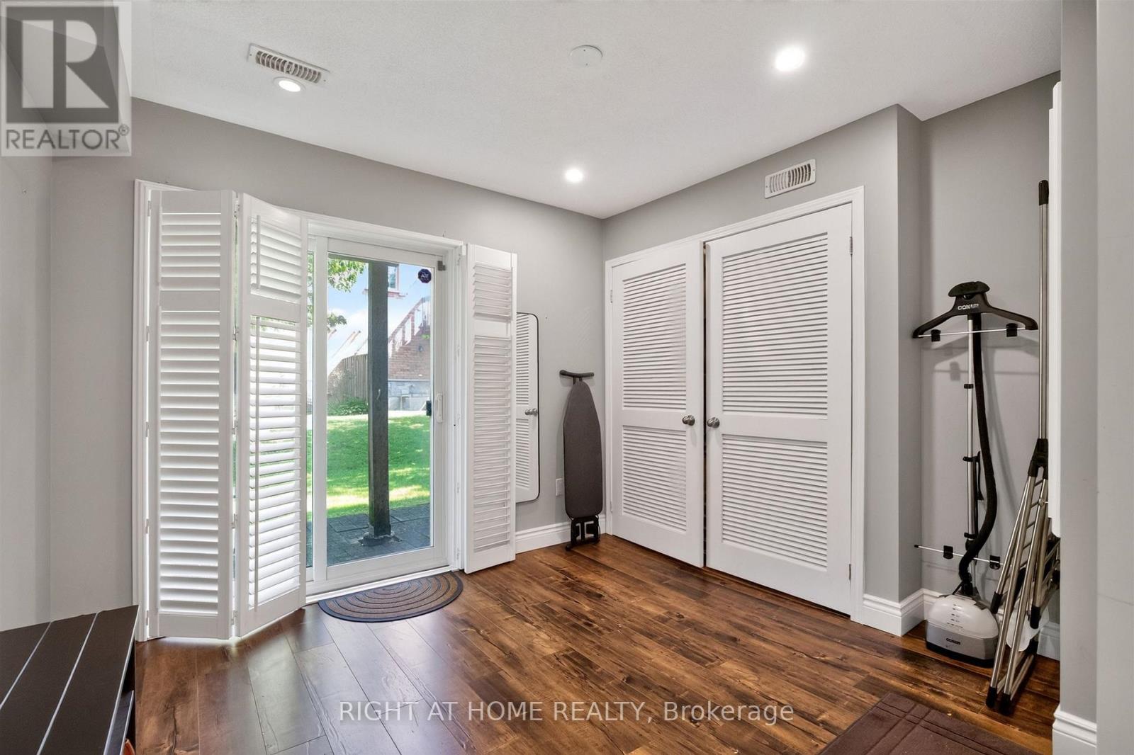 7201 Triumph Lane, Mississauga, Ontario L5N 0C5 - Photo 23 - W13753532