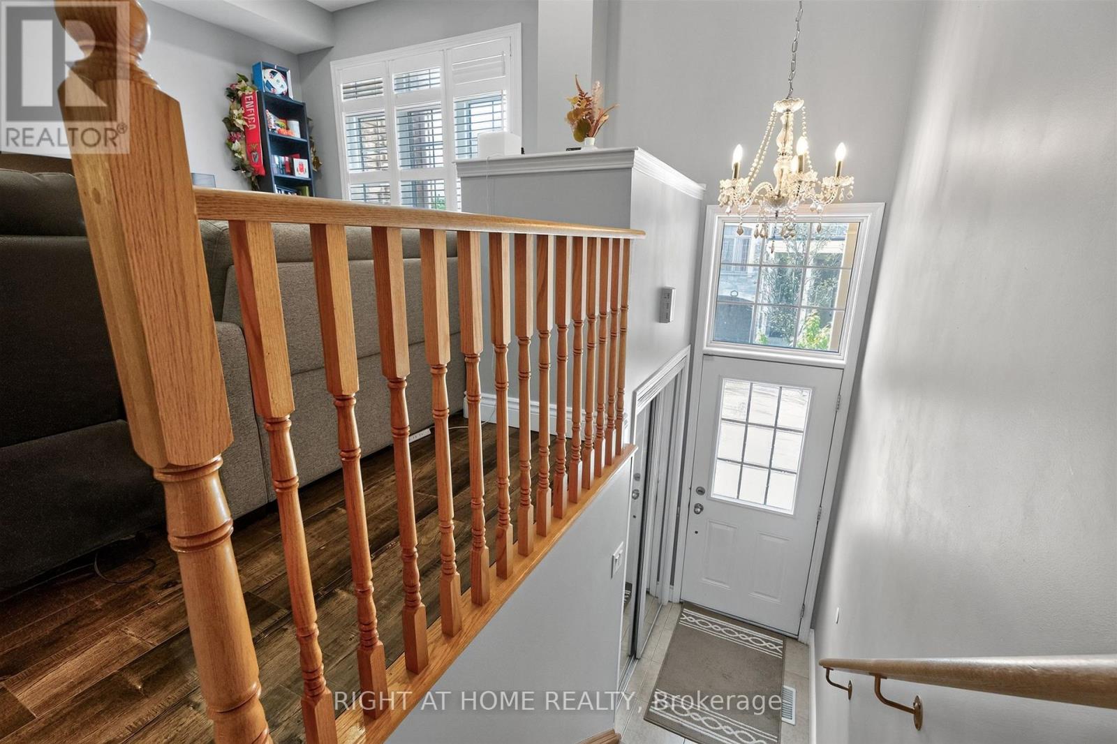 7201 Triumph Lane, Mississauga, Ontario L5N 0C5 - Photo 4 - W13753532
