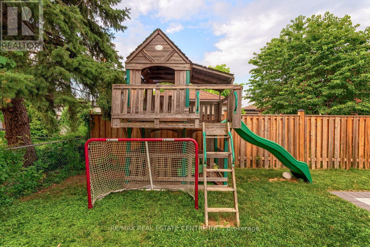 33 Miles Street, Milton, Ontario L9T 1E5 - Photo 19 - W13753536