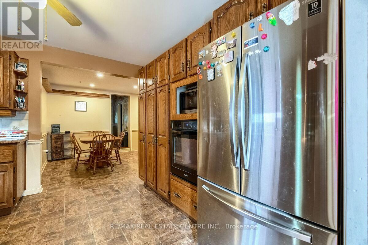 33 Miles Street, Milton, Ontario L9T 1E5 - Photo 36 - W13753536