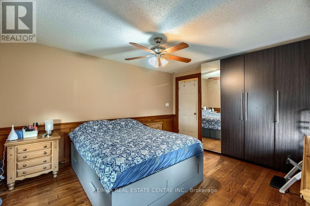 33 Miles Street, Milton, Ontario L9T 1E5 - Photo 40 - W13753536