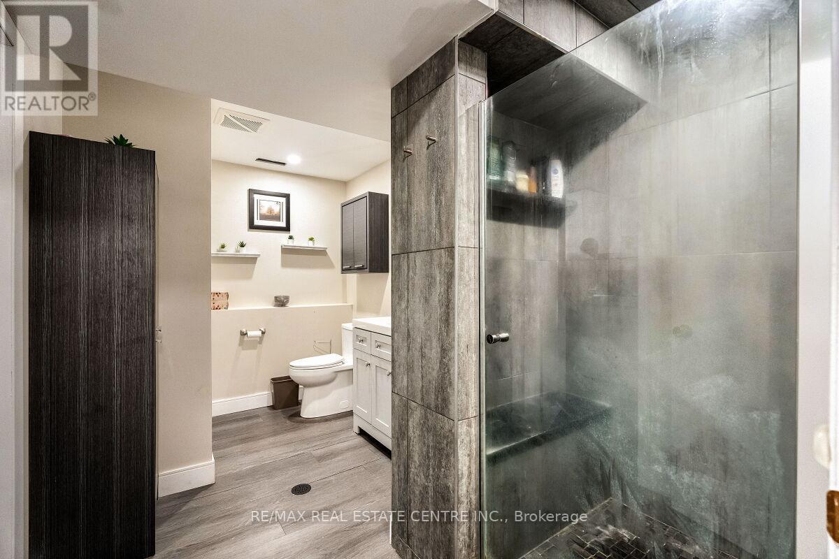 33 Miles Street, Milton, Ontario L9T 1E5 - Photo 46 - W13753536