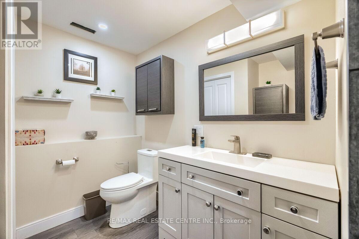 33 Miles Street, Milton, Ontario L9T 1E5 - Photo 47 - W13753536