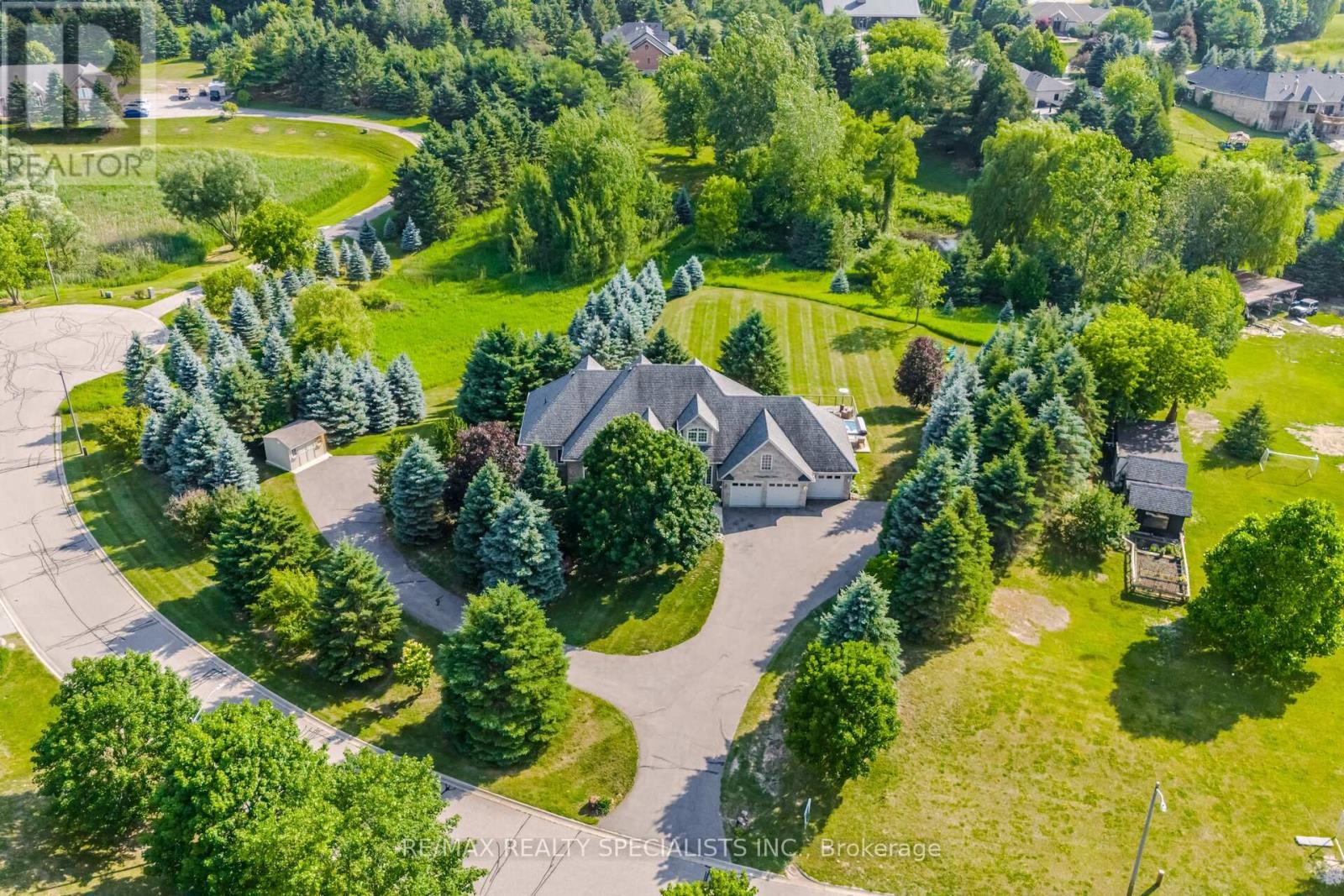 4 TRANQUILITY COURT, Caledon, Ontario