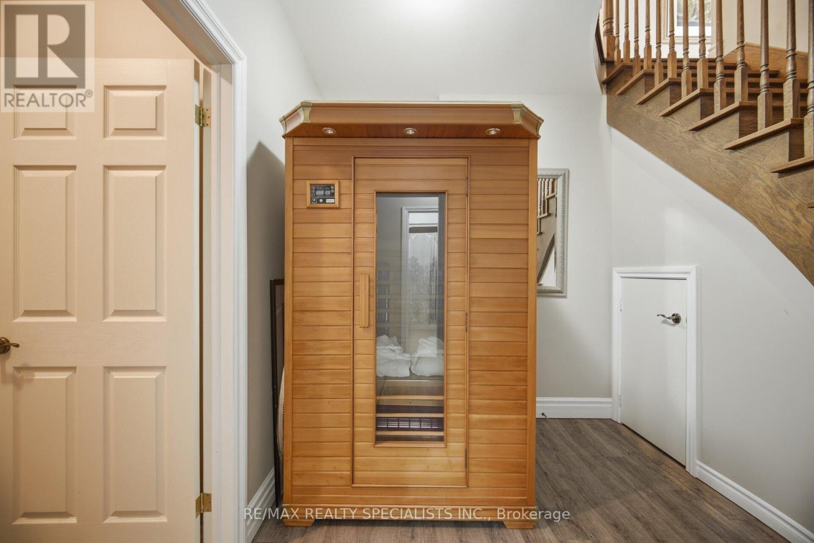 4 Tranquility Court, Caledon, Ontario L7E 3R7 - Photo 32 - W13753596