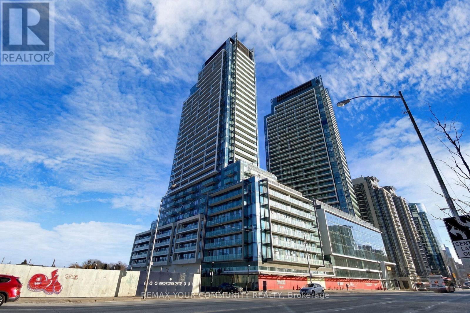 N1009 - 7 GOLDEN LION HEIGHTS, Toronto, Ontario