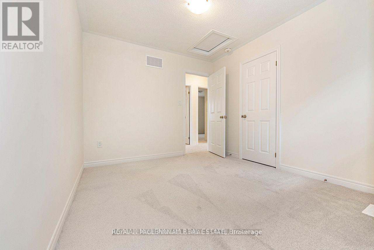 3904 Koenig Road, Burlington, Ontario  L7M 0Z5 - Photo 22 - W13753656
