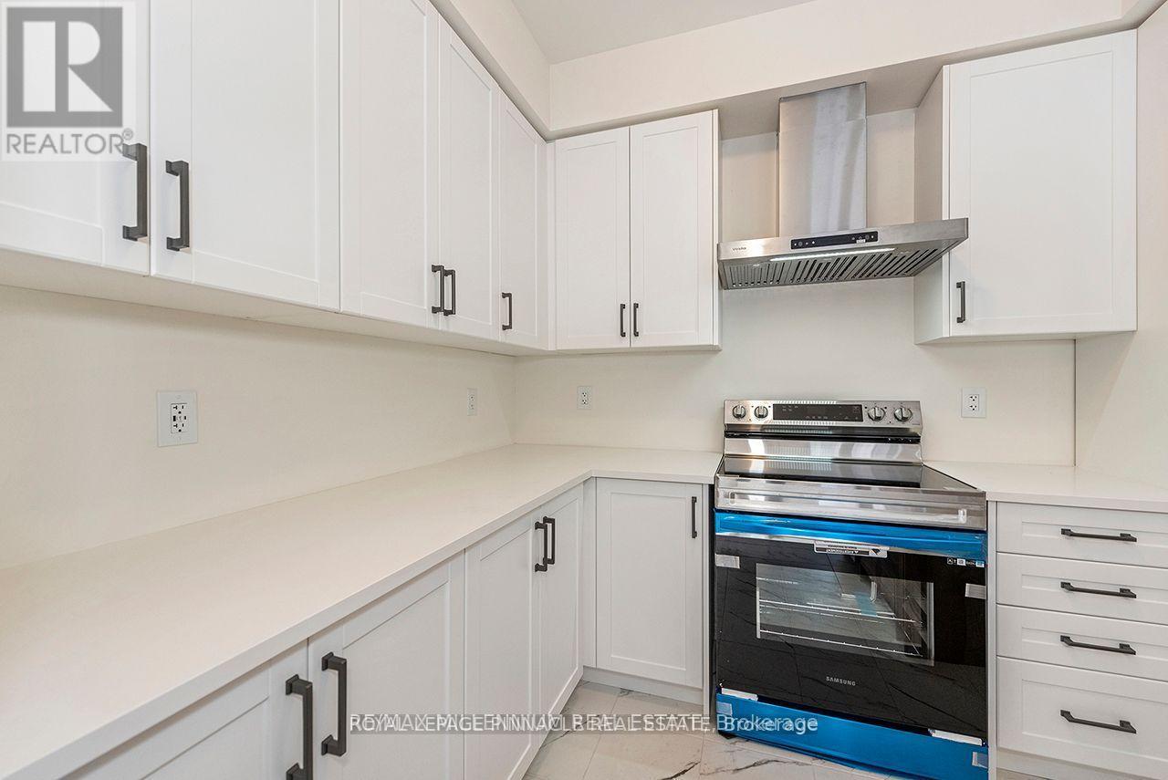 3904 Koenig Road, Burlington, Ontario  L7M 0Z5 - Photo 6 - W13753656